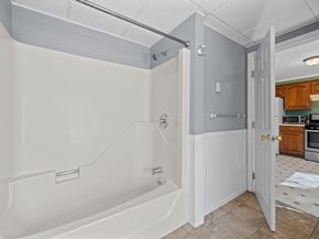 184 Pleasant St, Grafton MA 01560