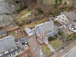 836 Lynnfield Street, Lynnfield MA 01940