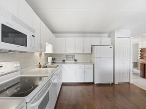 144 Marble St 403, Stoneham MA 02180
