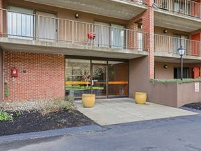 144 Marble St 403, Stoneham MA 02180