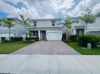 687 SE 17TH Ave