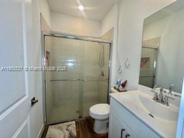 687 SE 17TH Ave, Homestead FL 33033