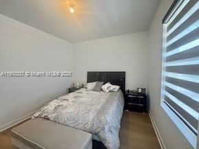 687 SE 17TH Ave, Homestead FL 33033