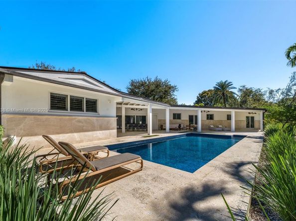 12050 Moss Ranch Rd, Pinecrest FL 33156