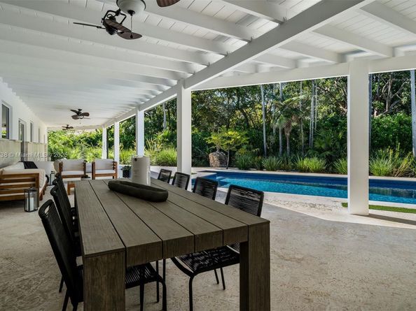 12050 Moss Ranch Rd, Pinecrest FL 33156