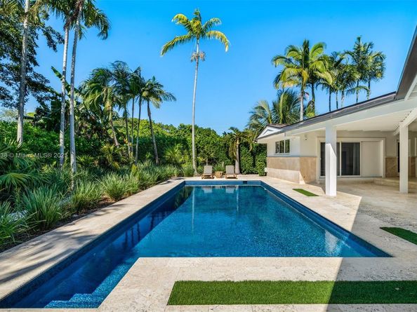 12050 Moss Ranch Rd, Pinecrest FL 33156