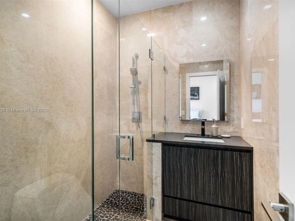 12050 Moss Ranch Rd, Pinecrest FL 33156