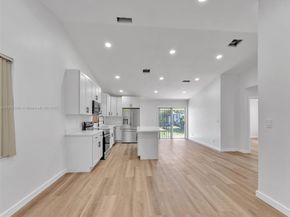 1360 NW 59th St, Miami FL 33142
