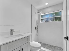 1360 NW 59th St, Miami FL 33142
