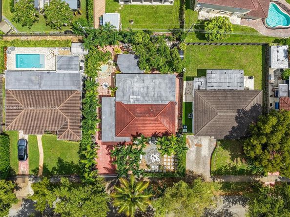 6101 SW 13th Ter, West Miami FL 33144