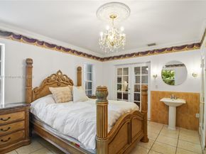 6101 SW 13th Ter, West Miami FL 33144