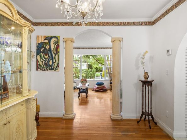 6101 SW 13th Ter, West Miami FL 33144