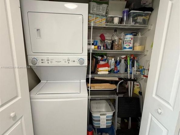 2665 SW 37th Ave 1213, Miami FL 33133