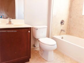 2884 SE 2 Dr, Homestead FL 33033