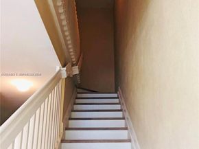 2884 SE 2 Dr, Homestead FL 33033