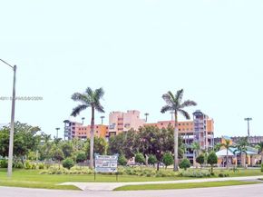 2884 SE 2 Dr, Homestead FL 33033