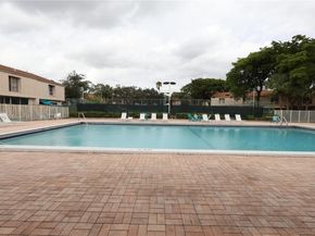 865 NW 80th Ter 6, Plantation FL 33324