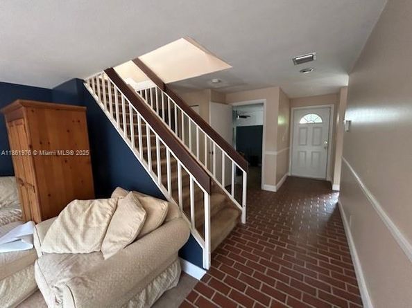 865 NW 80th Ter 6, Plantation FL 33324