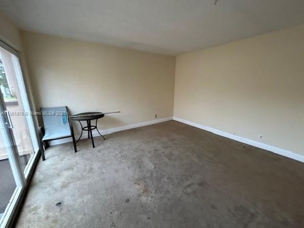 865 NW 80th Ter 6, Plantation FL 33324