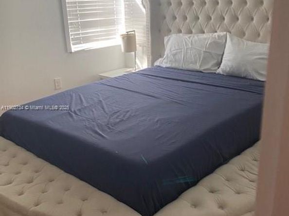 200 NE 48th Ter, Miami FL 33137