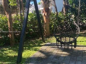 200 NE 48th Ter, Miami FL 33137