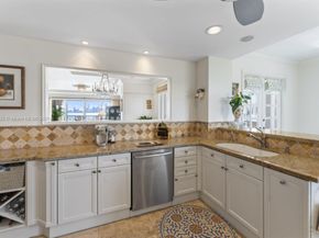 5266 Fisher Island Dr 5266, Miami Beach FL 33109