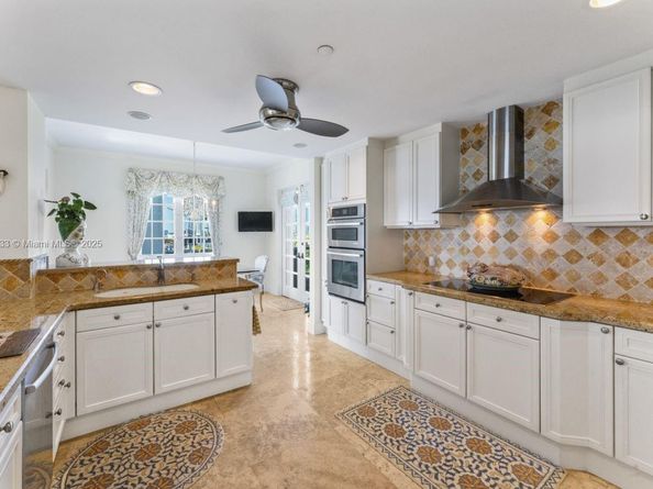 5266 Fisher Island Dr 5266, Miami Beach FL 33109