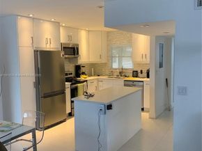 1501 Arthur St 10, Hollywood FL 33020