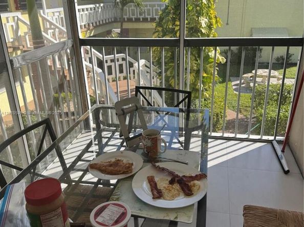 1501 Arthur St 10, Hollywood FL 33020