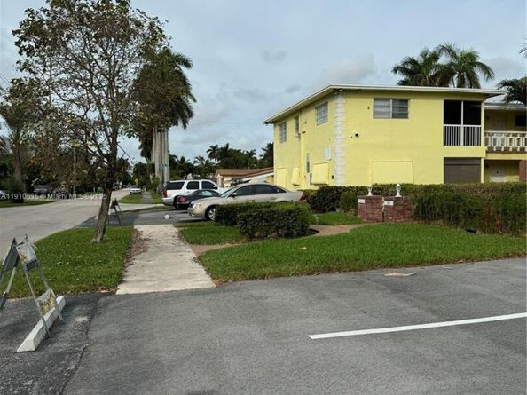 1501 Arthur St 10, Hollywood FL 33020