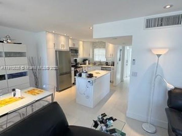 1501 Arthur St 10, Hollywood FL 33020