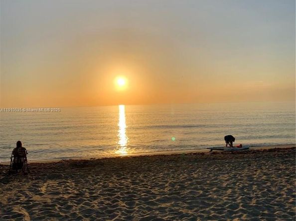 1501 Arthur St 10, Hollywood FL 33020