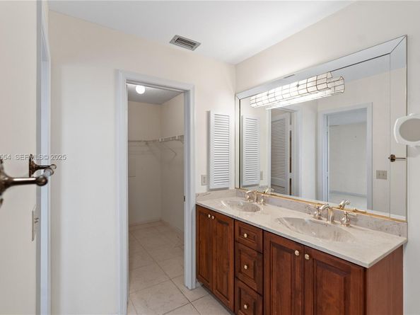 1194 Hillsboro Mile 33, Hillsboro Beach FL 33062