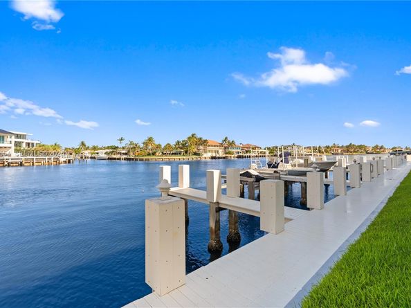 1194 Hillsboro Mile 33, Hillsboro Beach FL 33062