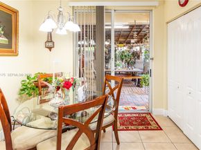 1128 NE 39th Ave, Homestead FL 33033