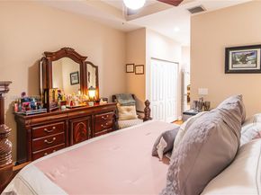 1128 NE 39th Ave, Homestead FL 33033