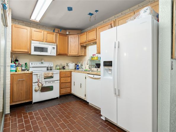 9655 NW 26th Ct 2, Sunrise FL 33322