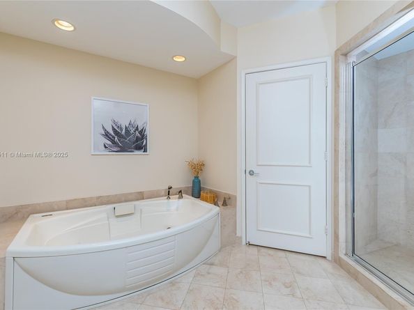 785 Crandon Blvd 603, Key Biscayne FL 33149
