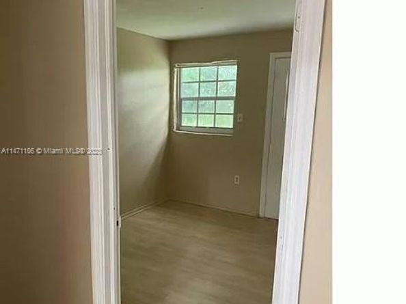 1817 NW 25th Ave, Fort Lauderdale FL 33311