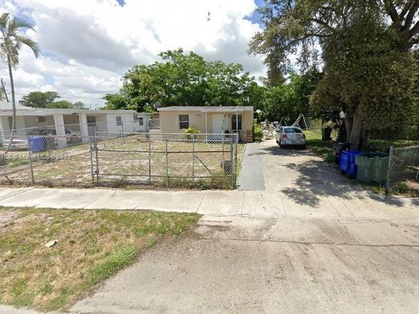 1817 NW 25th Ave, Fort Lauderdale FL 33311
