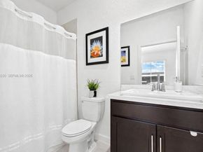 492 NE 4th Ln, Florida City FL 33034