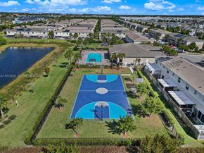 492 NE 4th Ln, Florida City FL 33034