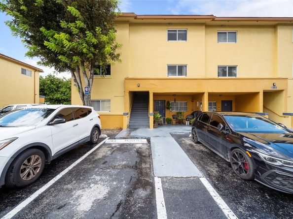 8240 SW 149th Ct 7202, Miami FL 33193