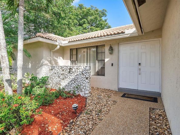 11085 NW 15th St, Coral Springs FL 33071
