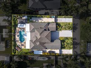 19533 SW 130th Ave, Miami FL 33177