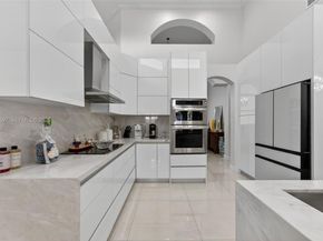 19533 SW 130th Ave, Miami FL 33177