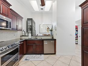 8249 NW 70th St, Tamarac FL 33321