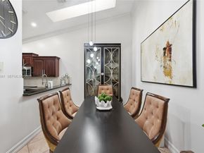 8249 NW 70th St, Tamarac FL 33321