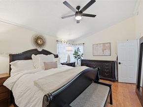 8249 NW 70th St, Tamarac FL 33321