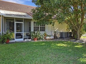 8249 NW 70th St, Tamarac FL 33321